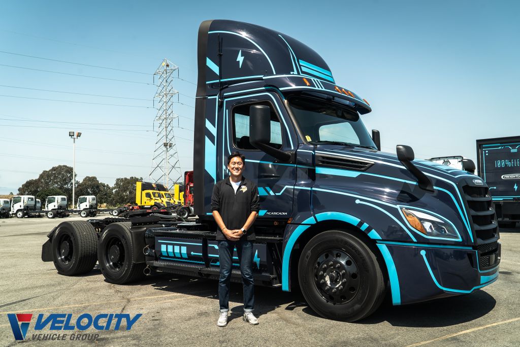 DSC07447 RES NGL electric truck-2